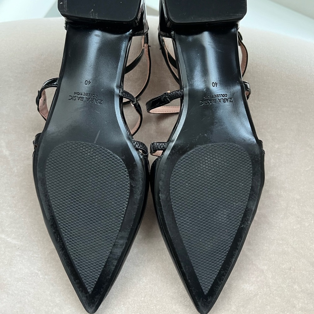 ZARA FLATS - Picture 3 of 3